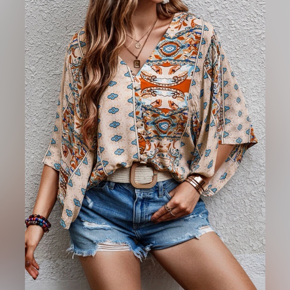 Cream Navy Boho Floral Kimono Wide Sleeve Top / Batwing Sleeve Blouse - Picture 4 of 6